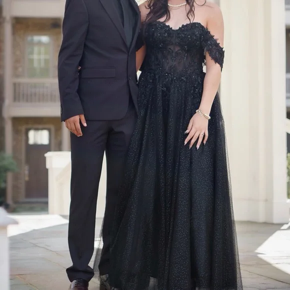 Cinderella Divine Appliqué Off Shoulder Tulle Gown CD0198Back Prom Dress Sz M